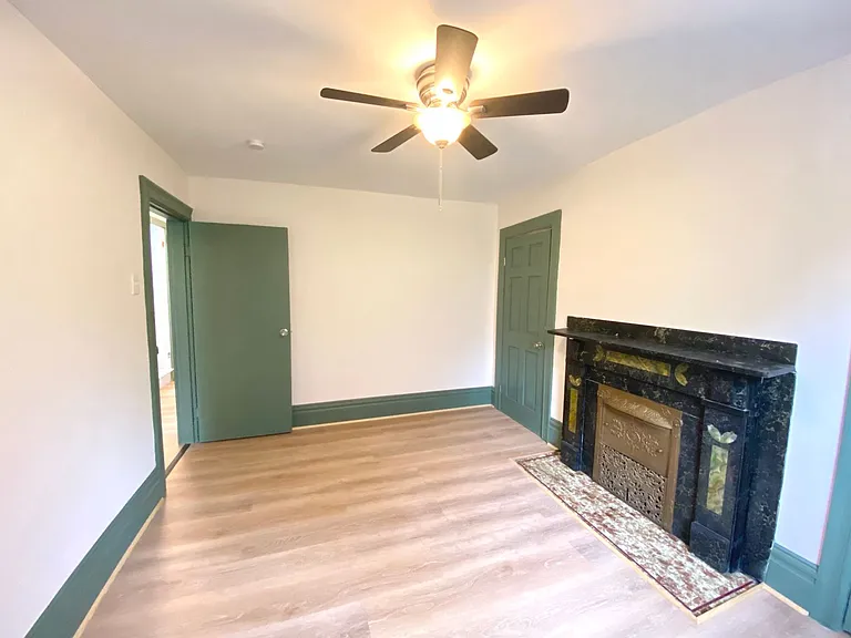 1845 Ringwalt St — Photo 16