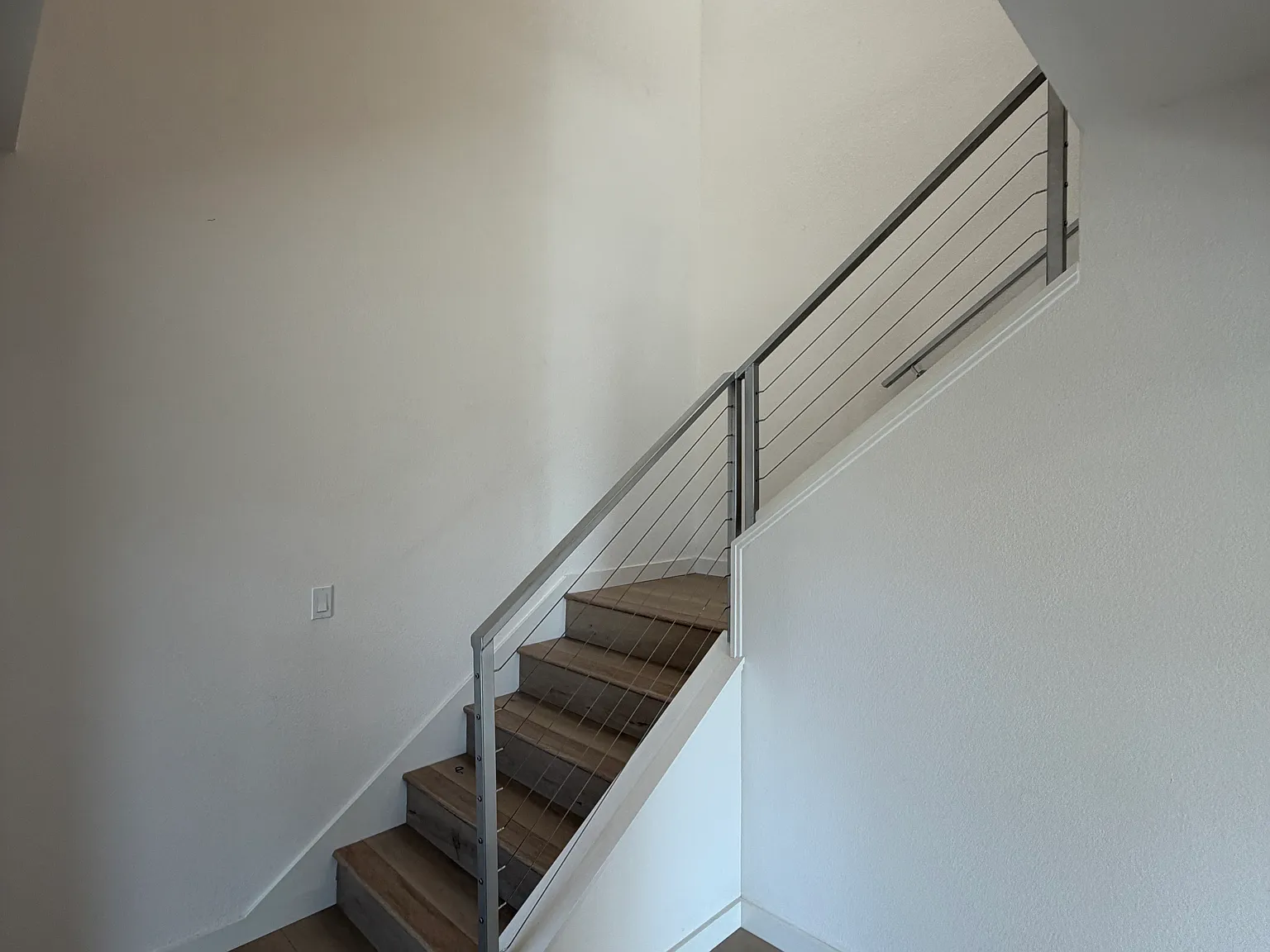 223 Pilarcitos Ave — Photo 4