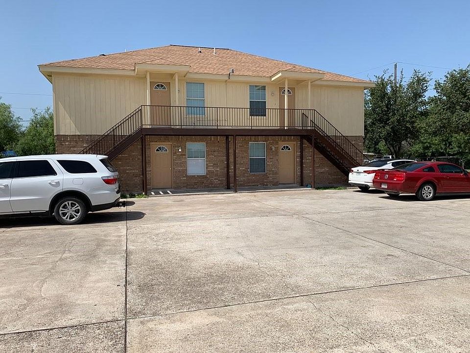 1st image of 220 N Glasscock Blvd APT 2
