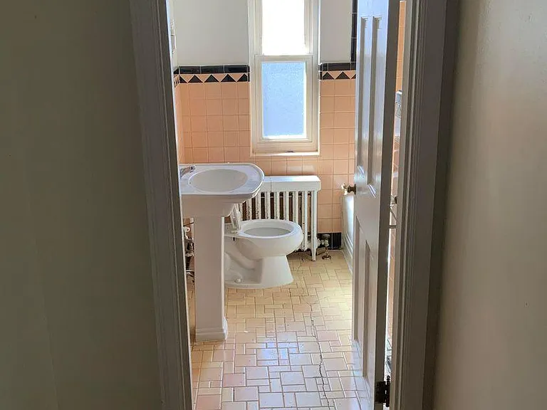 6459 Montgomery Rd #1 — Photo 33