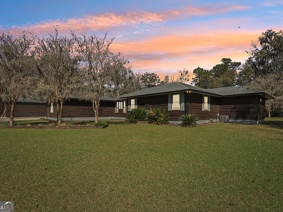 1st image of 325 White Oak Pl