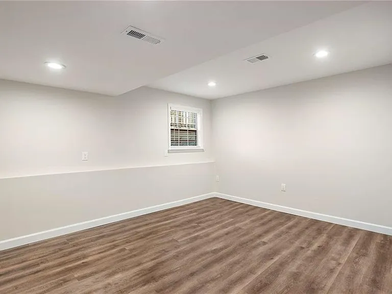 3412 Belleford Ct NE — Photo 26