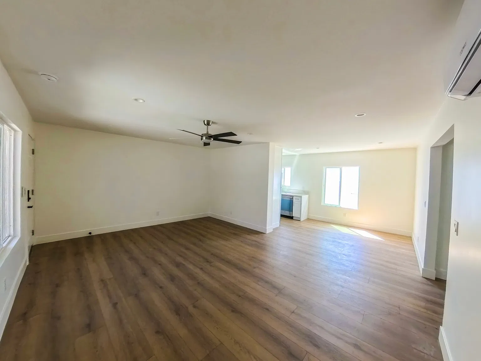 4330 53rd Street — Photo 3