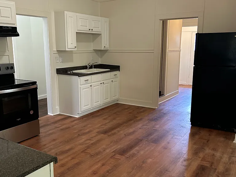 601 S Missouri St — Photo 10