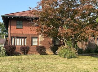 2701 Collingwood Blvd, Toledo, OH 43610