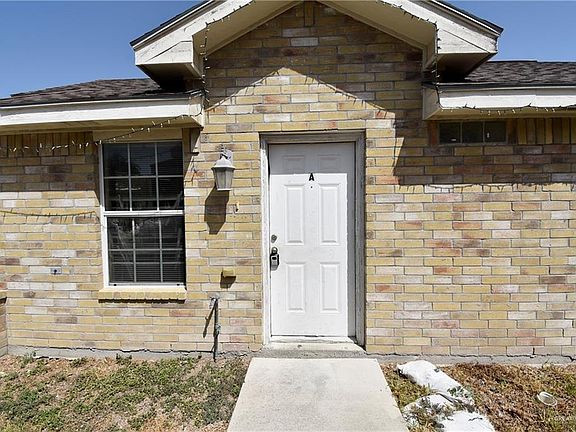 2nd image of 207 W Albatross Ave