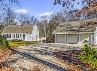 441 Pingree Hill Rd, Auburn, NH 03032