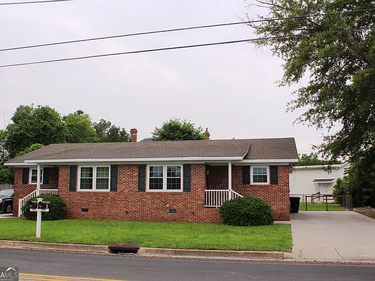 5 S Zetterower Ave — Photo 3