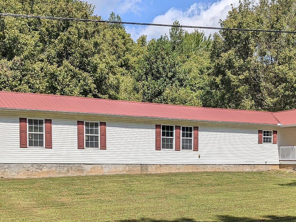 1st image of 246 Pine Hollow Rd