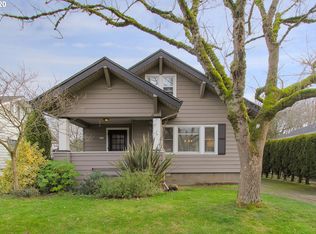 6402 SE 18th Ave, Portland, OR 97202