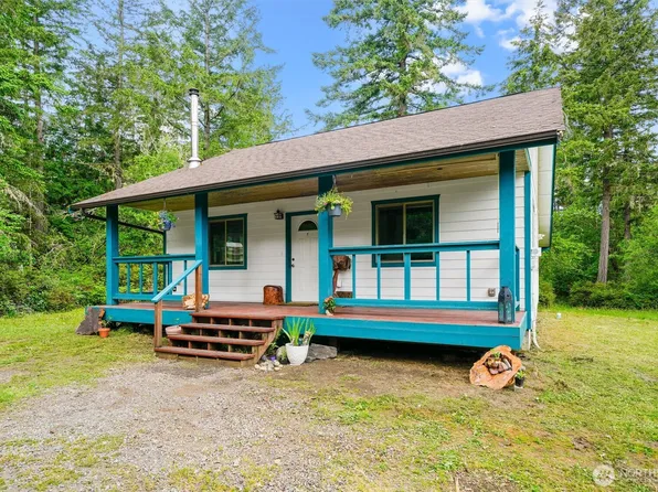11508 Claussen Road, Anderson Island, WA 98303