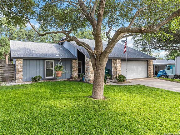 2nd image of 12644 King Oaks