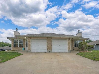 605 NE Austin St, Oak Grove, MO, 64075