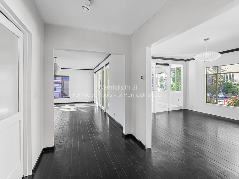 395 Staten Ave — Photo 17