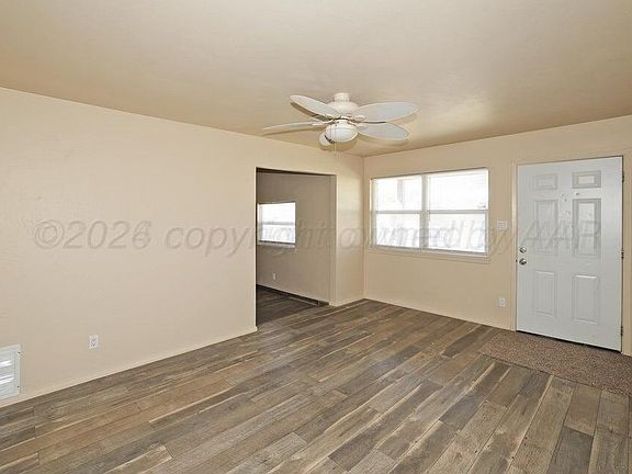 3rd image of 1232 Sycamore St