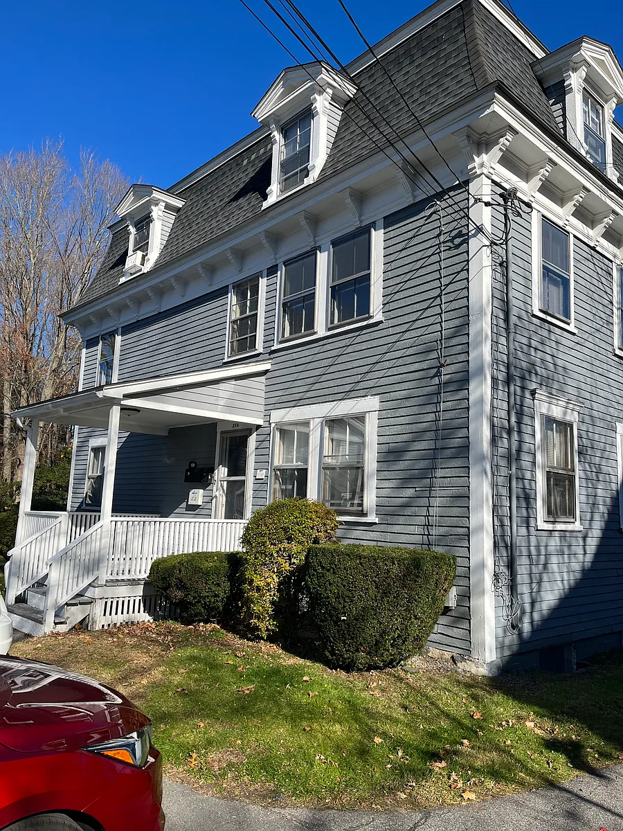 Building Photo - 37A Maple Ave