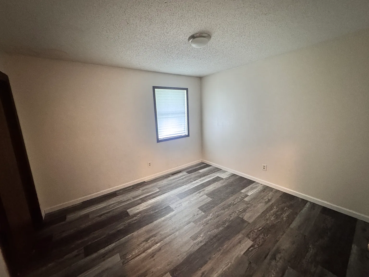 825 S Ferguson Ave — Photo 2