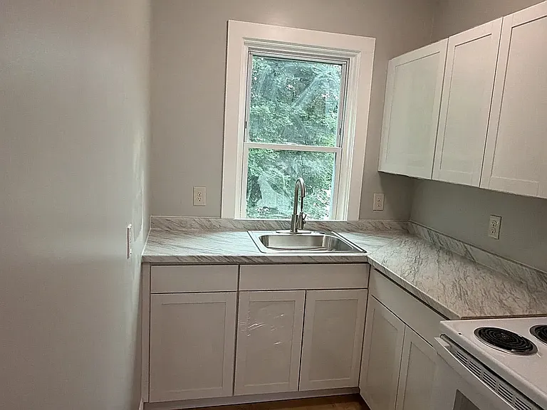57 John St #4 — Photo 12