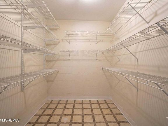 5th image of 105 Conrad Court
