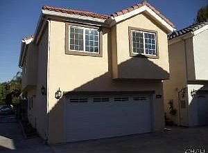 1st image of 8425 Burnet Ave APT 4