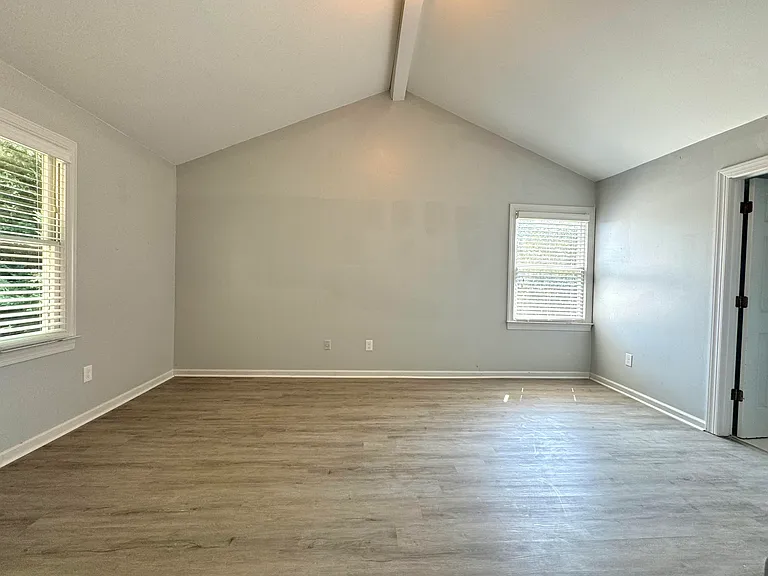 Bedroom 1 (master)