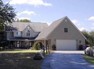 9435 Cherrywood Rd, Clarkston, MI 48348