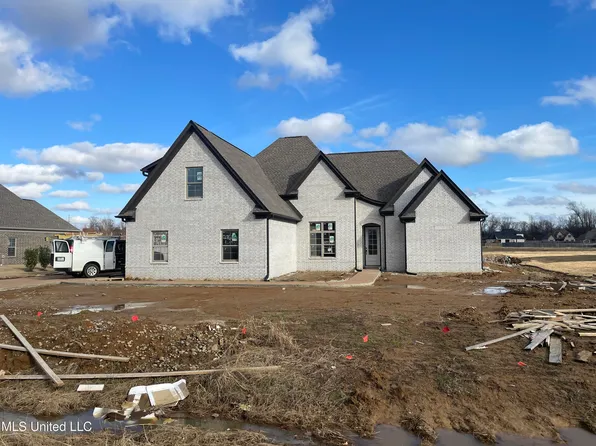 2766 Layne Dr, Olive Branch, MS 38654