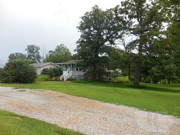 2nd image of 11594 J Ave