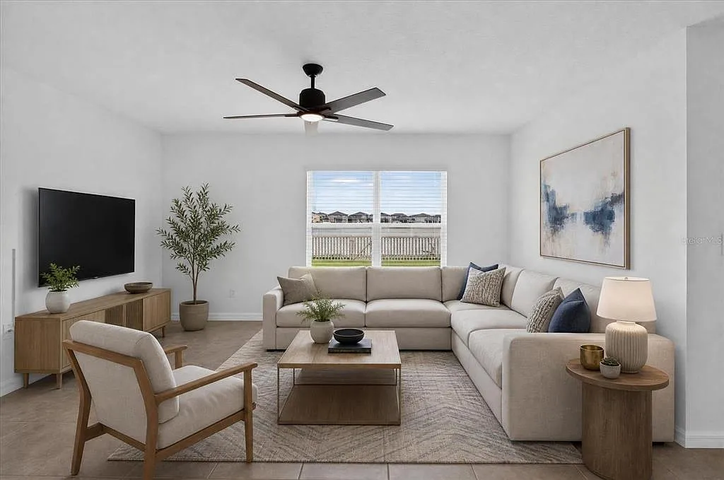 4 bed, 2.0 bath, 1846 sqft, $2,900 — Photo 4