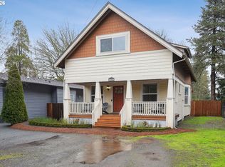 9306 SW 30th Ave, Portland, OR 97219