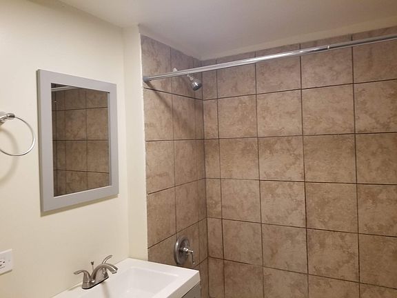 5th image of 608 E 71st St #3
