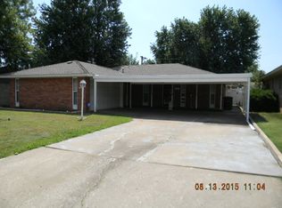 4760 Newport Dr, Del City, OK 73115