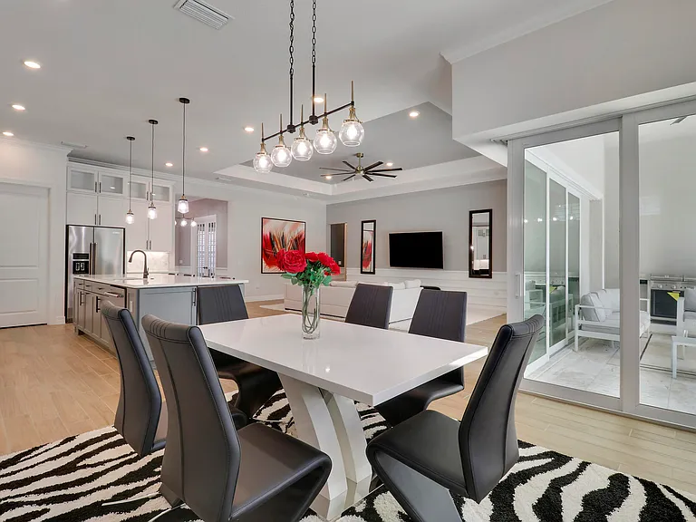10909 Stellar Cir — Photo 18