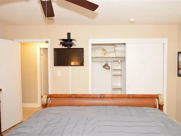 3873 Pompano Dr SE #D — Photo 37