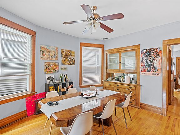 2nd image of 1911 W Newport Ave #2