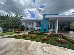 Carr 830 Km .7 Bo Cerro Gordo, Bayamon, PR 00957