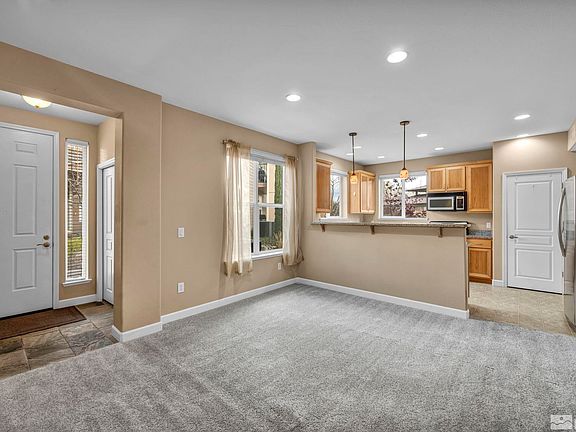 5th image of 4876 Bougainvillea Cir