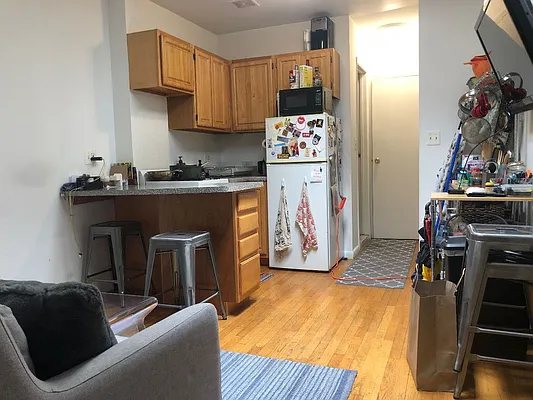 Rented by Best Apartments North Inc | media 25