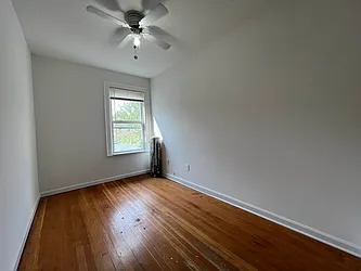 Rented by Sterea Agency