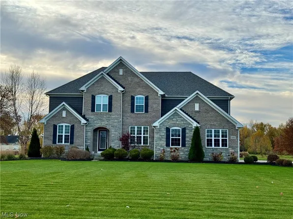 35841 Riegelsberger Rd, Avon, OH 44011