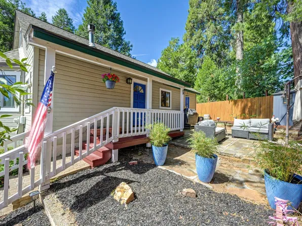 3959 Roosevelt Ave, Camino, CA 95709