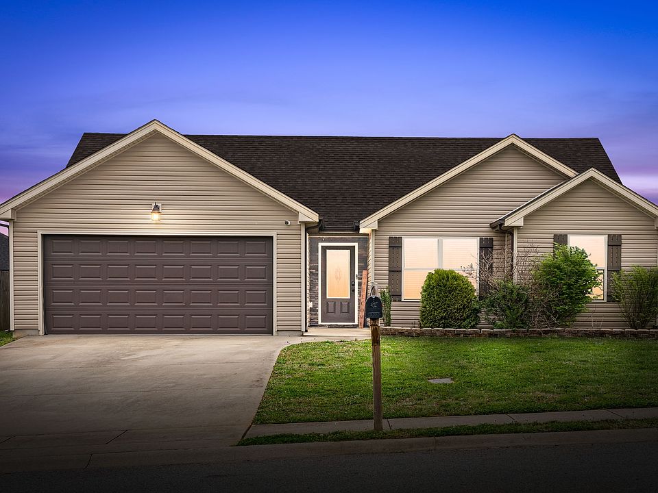 1st image of 1131 Freedom Dr