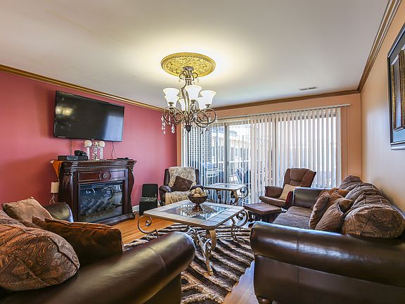 3rd image of 10100 Peach Pkwy APT M203