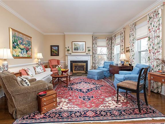 4th image of 4 Clarendon Pl
