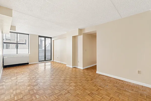 Rented by Compass | media 12