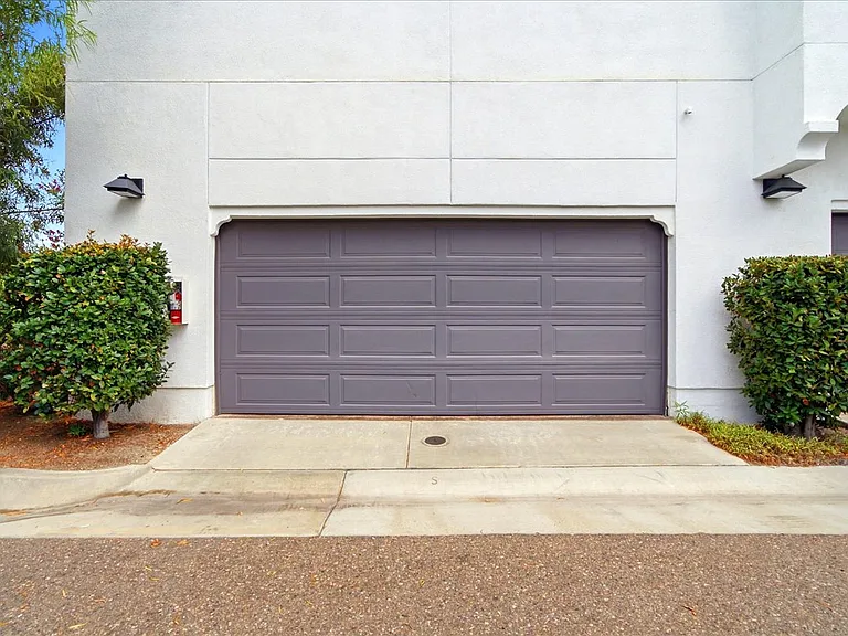 1838 Arroyo Willow Ln — Photo 29