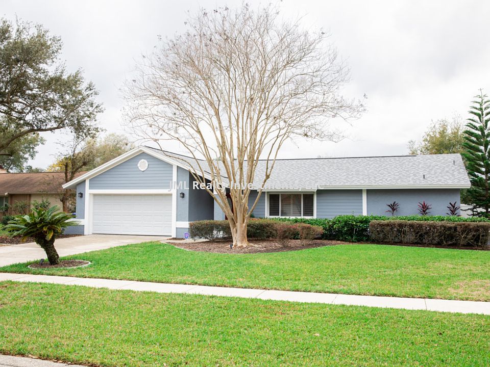 1st image of 8014 Bay Lakes Ct