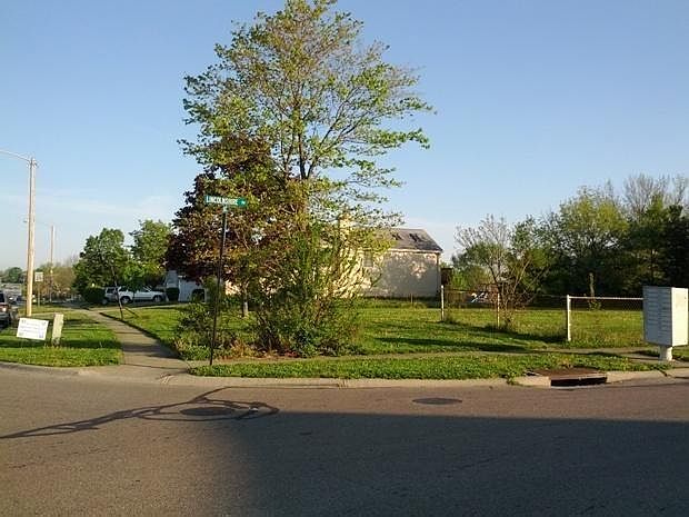 1st image of 2521 Miami Village Dr