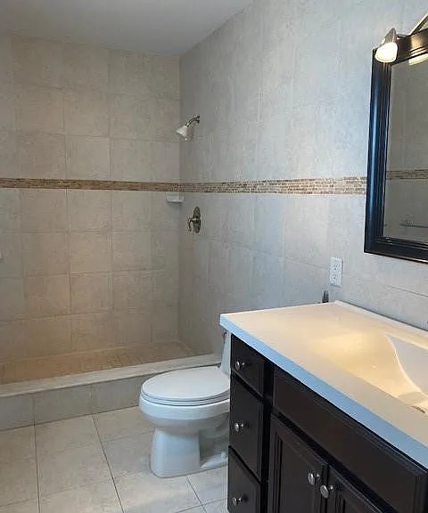 5910 NE 21st Way — Photo 15
