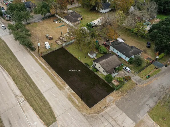 10126 Alfred Ln, Houston, TX 77041